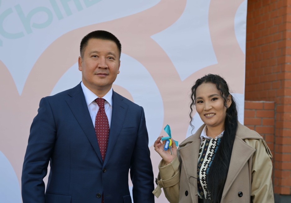 Jańa páterge qonystandy