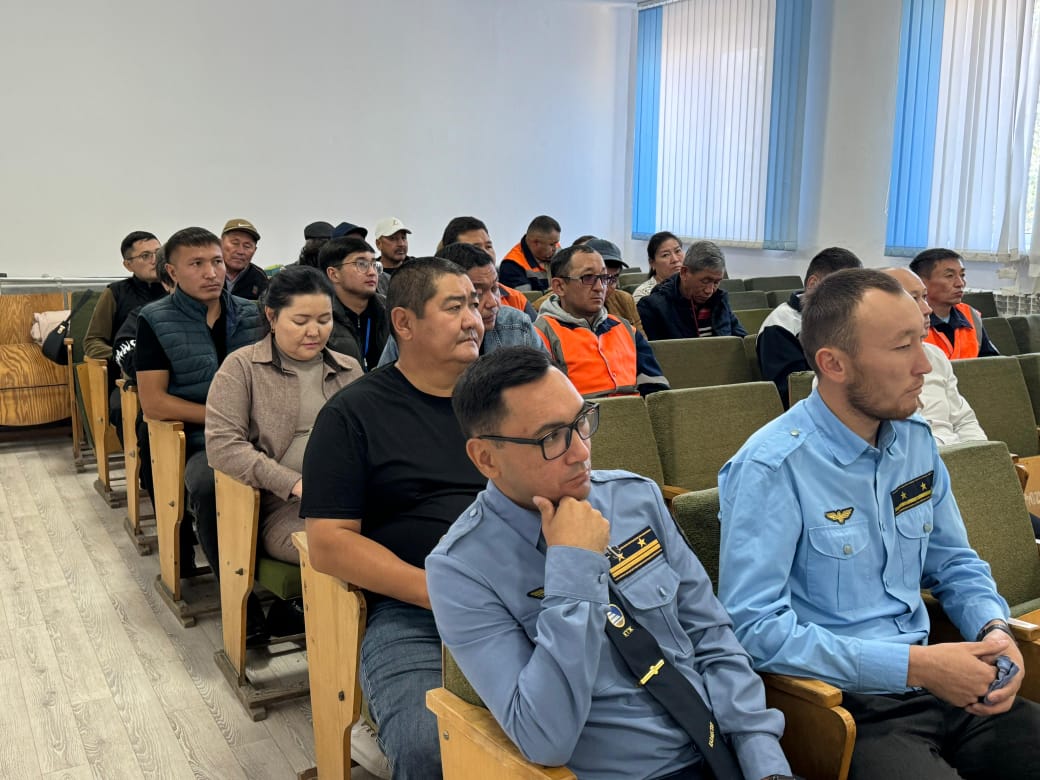 Jezqazǵan temirjolshylary AES salý máselesin talqylady