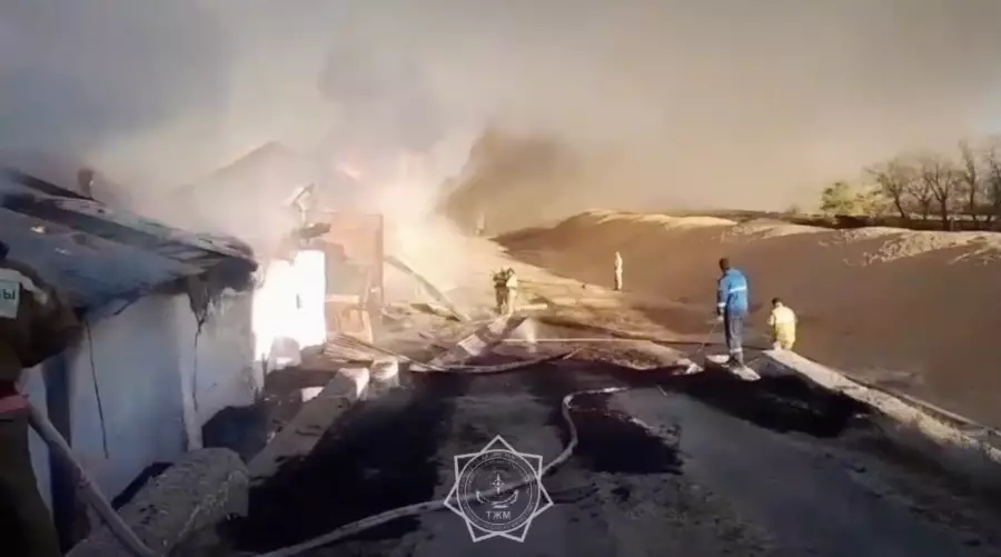 Astyq qoımasynda iri órt boldy