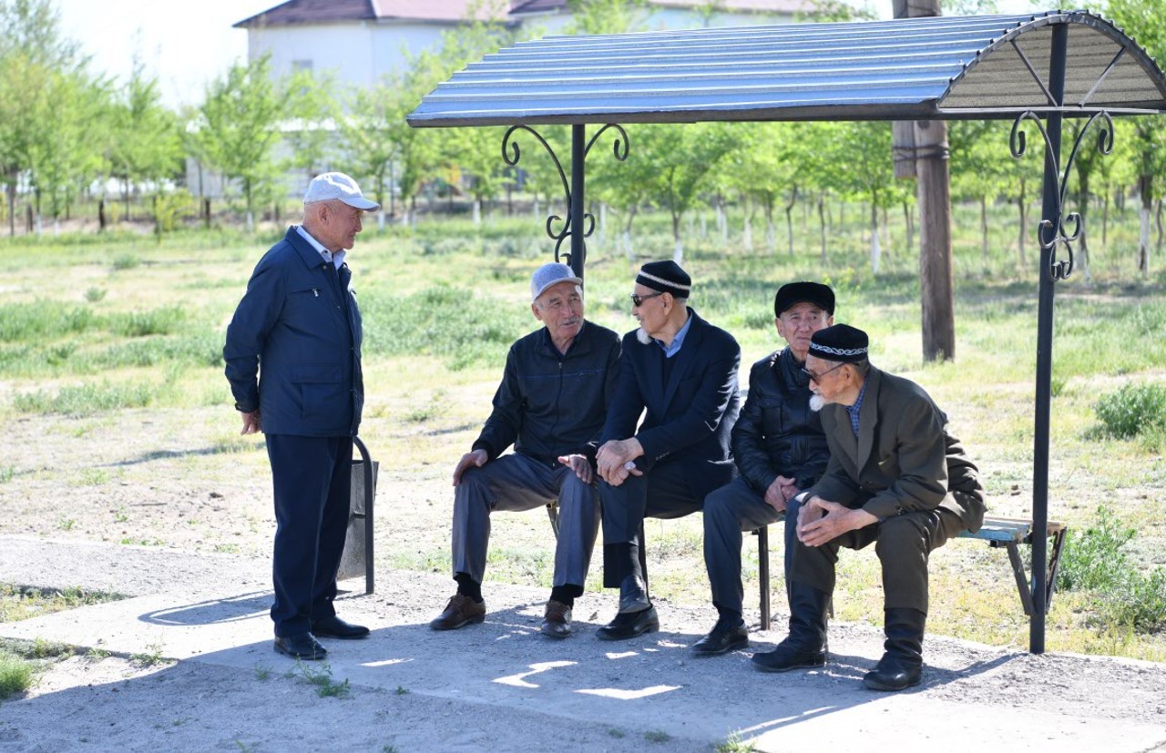 Qarttarǵa qamqorlyq – qoǵam paryzy