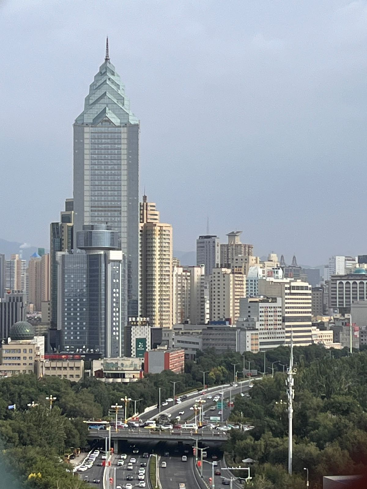 Altaıdyń arǵy jaǵynda...