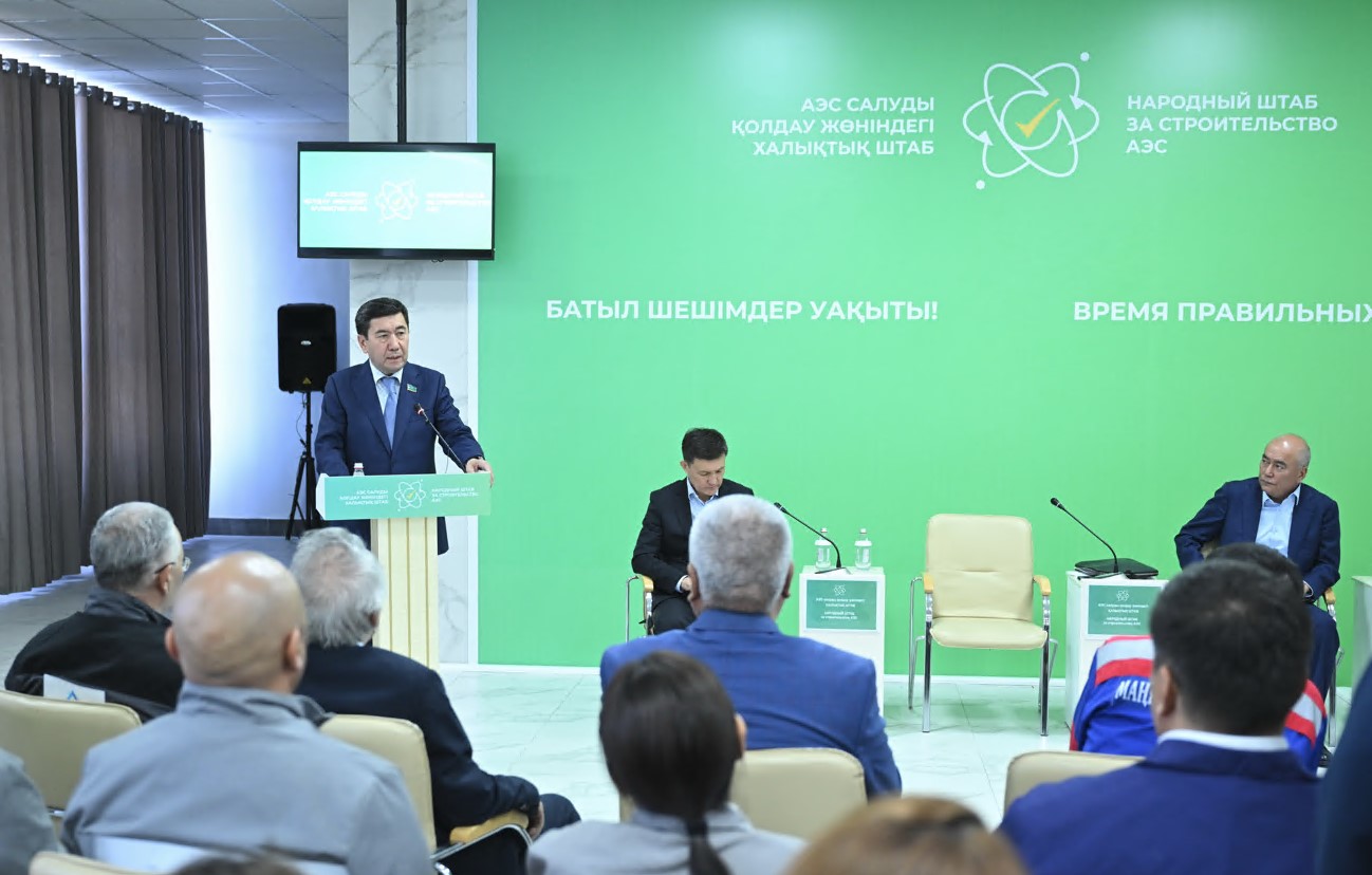 Halyq shtaby munaıshylarmen kezdesti