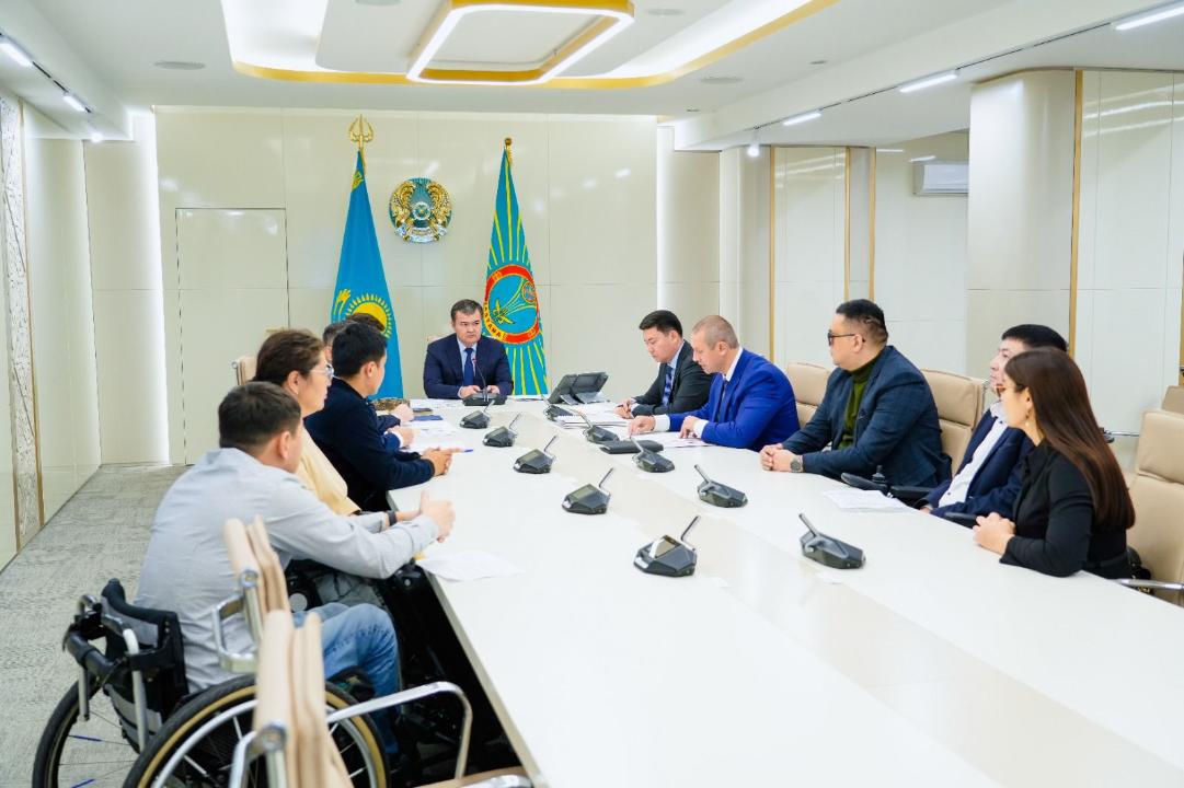 Astanada ınvataksı sany úsh ese artty