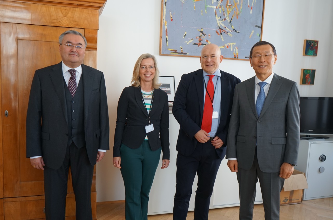 Batys Eýropadaǵy saılaýdy baıqaýdyń alǵashqy tájirıbesi