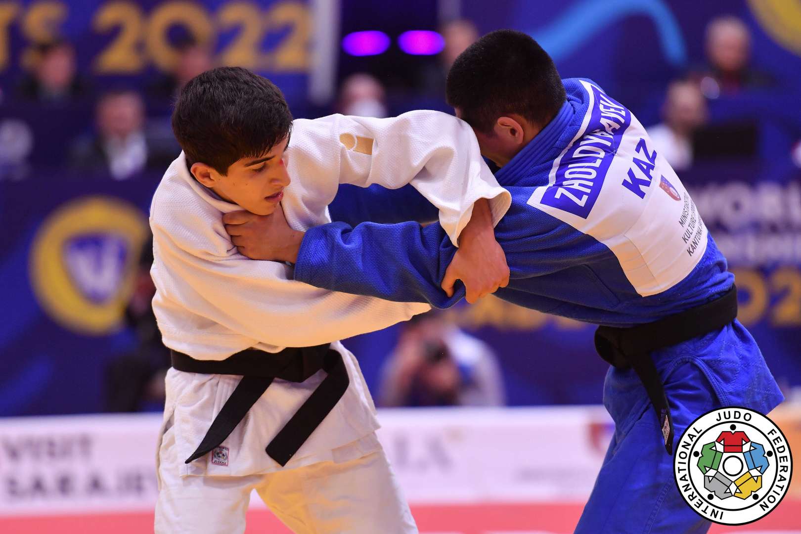 О́render Dýshanbede beldesedi