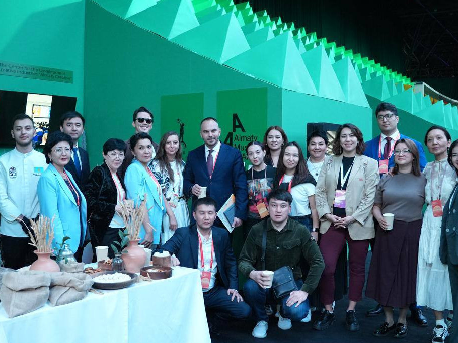 Qazaqstan kreatıvti ekonomıka boıynsha IV Dúnıejúzilik konferensııaǵa qatysyp jatyr