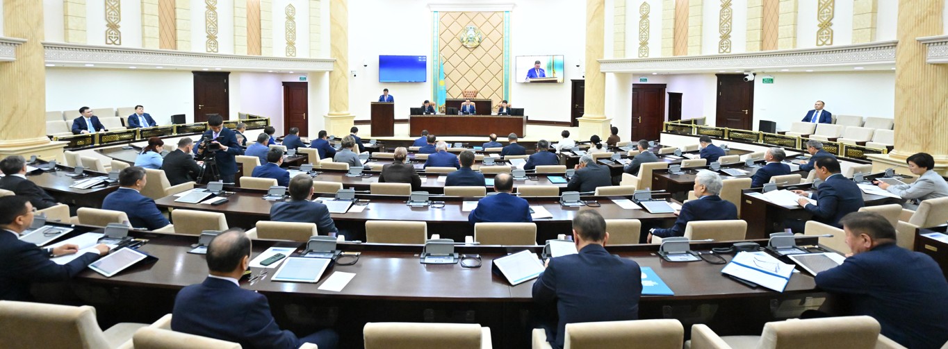 Senatorlar Joǵarǵy sot sýdıasynyń kandıdatýrasyn qoldady