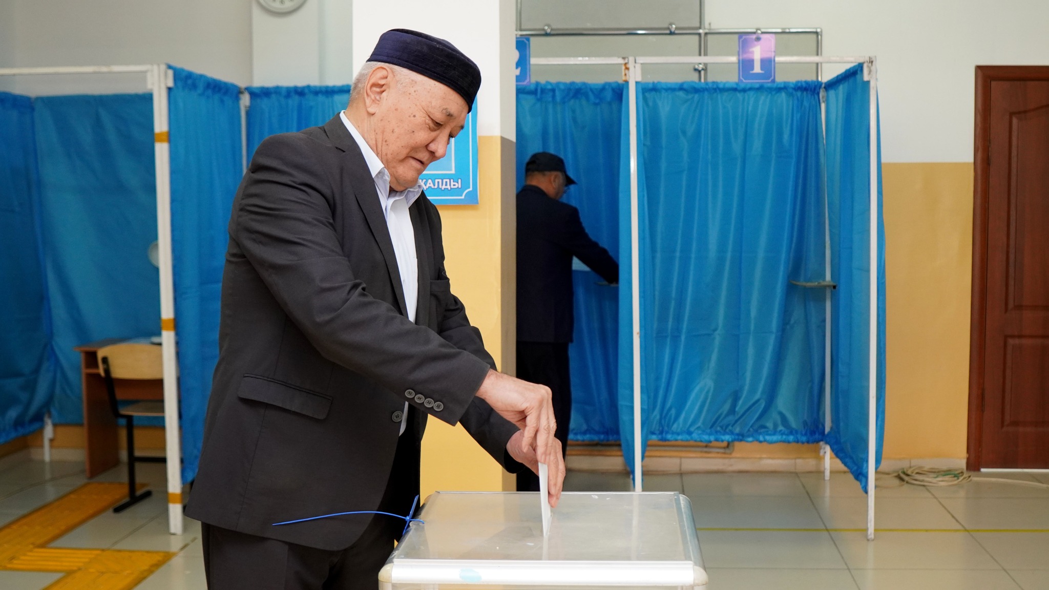 Aǵa býyn belsendiligimen de úlgili