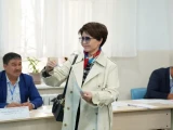 Halyq artısi Roza Rymbaeva referendýmda tańdaý jasady