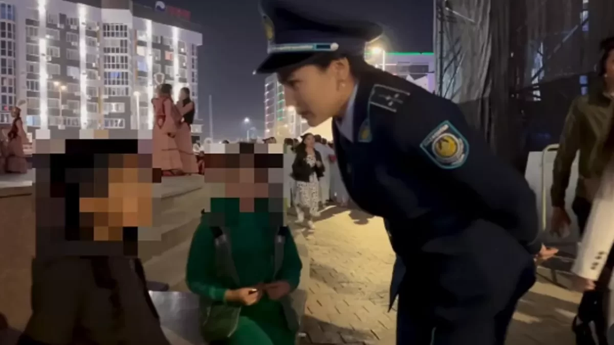 Atyraýda bir túnde 40 shaqty bala adasyp qalǵan