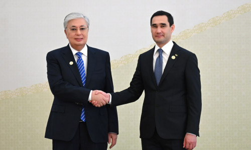 Prezıdent Túrikmenstanda halyqaralyq forýmǵa qatysady