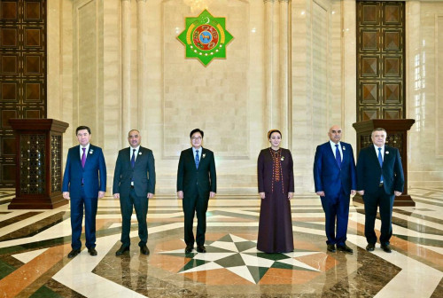 Ortalyq Azııa elderi men Koreıa parlamentshileri birlesken Deklarasııa qabyldady