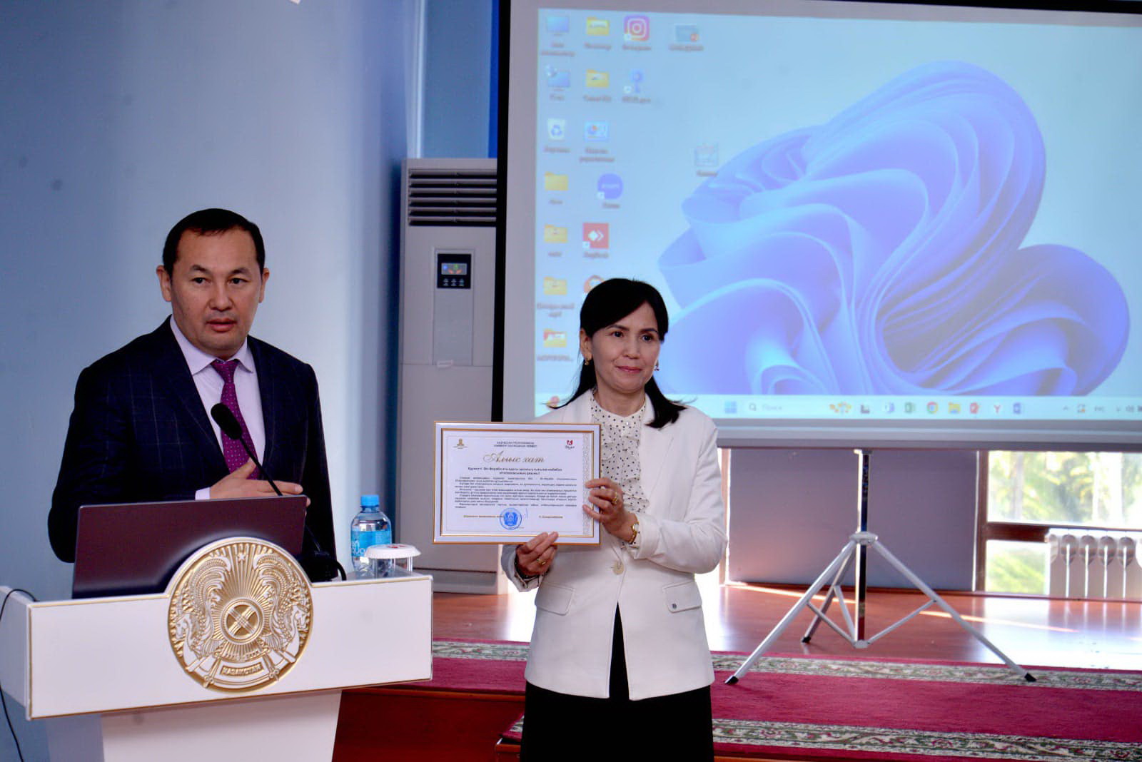 Rýhanııat qyzmetindegi onjyldyq beles