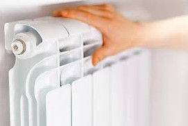 Oral qalasyndaǵy turǵyn úılerge jylý berile bastady