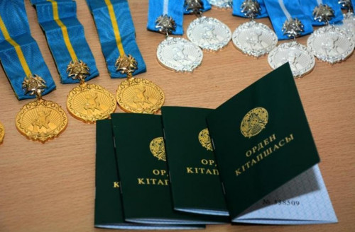 «Altyn alqa» men «Kúmis alqany» berý tártibine ózgeris engizildi