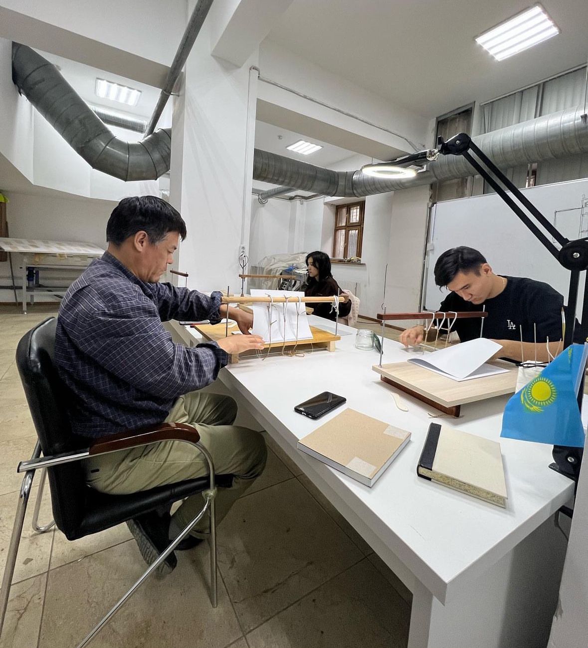 Ortalyq ǵylymı kitaphana qamqorlyqqa zárý