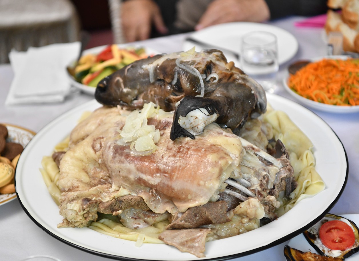 Bas ustaýdan nege qorqady?