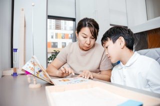 30 myń balaǵa kómek kórsetildi