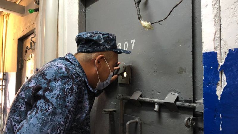 Aqtóbede balaǵa azǵyndyq jasady degen kúdiktiniń máıiti tabyldy