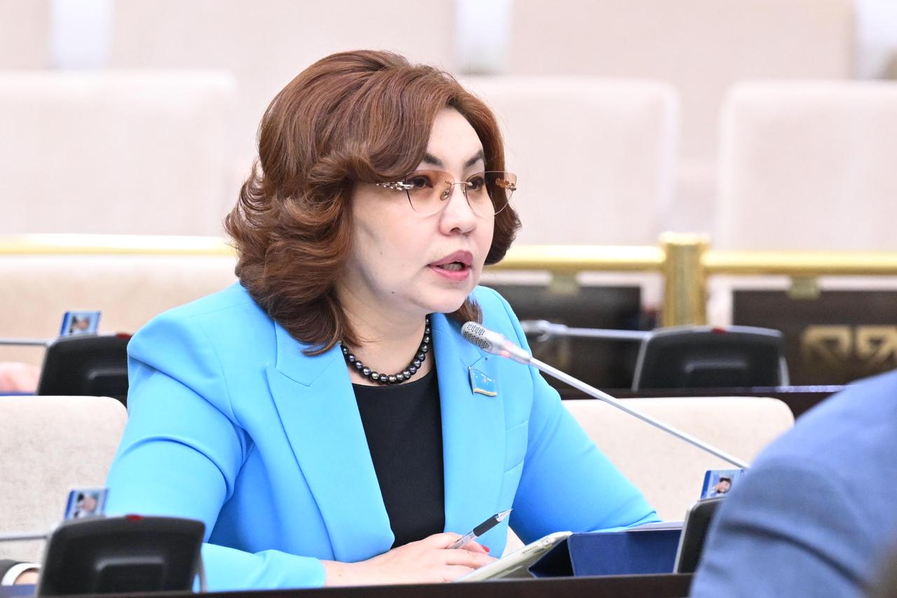 Bıbigúl Jeksenbaı máslıhat tıimdiligin arttyrý sharalaryn usyndy