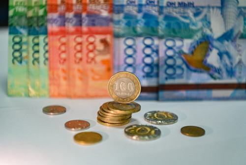 Aqtóbede balabaqsha qyzmetkerleri bıýdjet qarajatyn jymqyrǵan