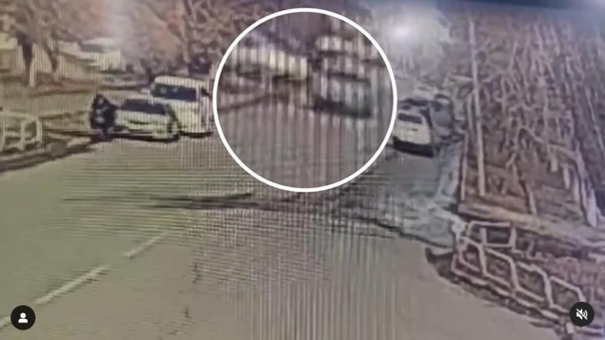 Semeıde 7 jasar balany kólik qaqqan