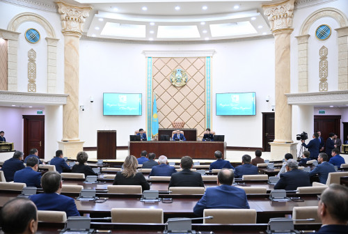 Egemendik týraly deklarasııa táýelsizdikke jol ashty - Máýlen Áshimbaev