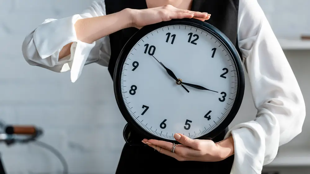 Qazaqstan burynǵy ýaqyt beldeýine orala ma