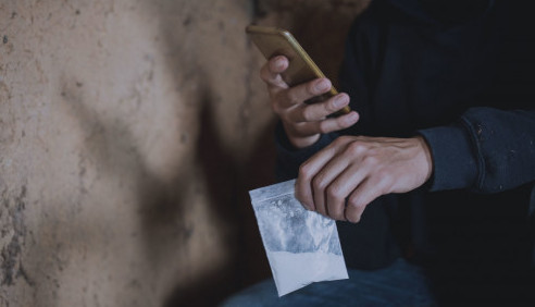 Jelide esirtki jarnamalaǵan arnalar buǵattaldy