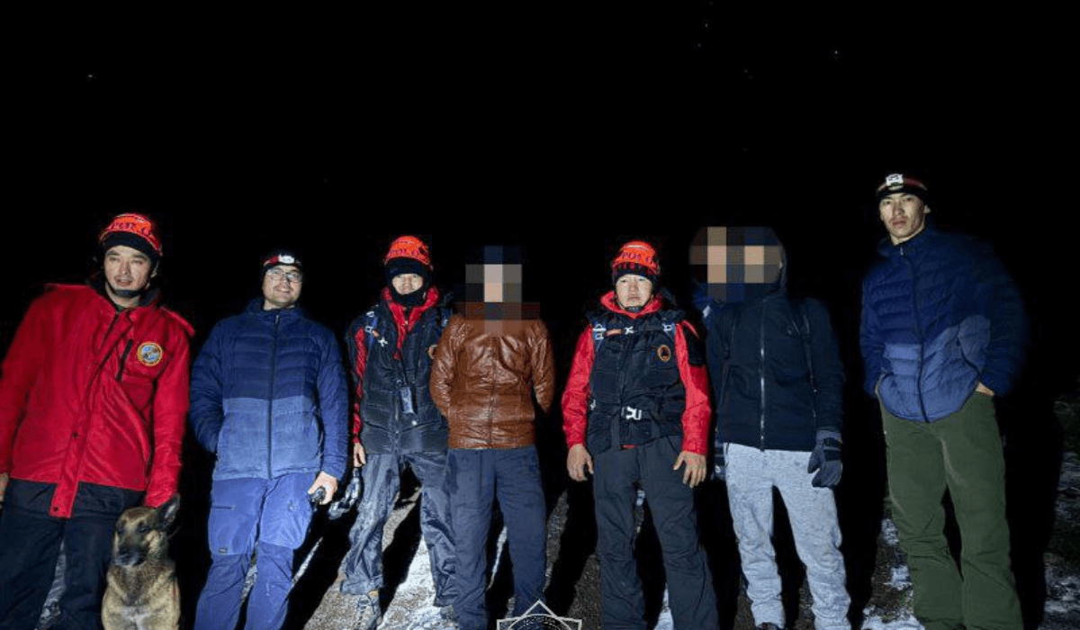 Almaty oblysynda eki jasóspirim taýǵa shyǵyp, adasyp ketken