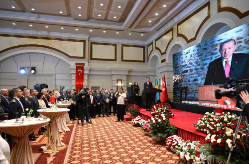 Astanada Túrkııanyń Ulttyq kúnine arnalǵan saltanatty jıyn ótti