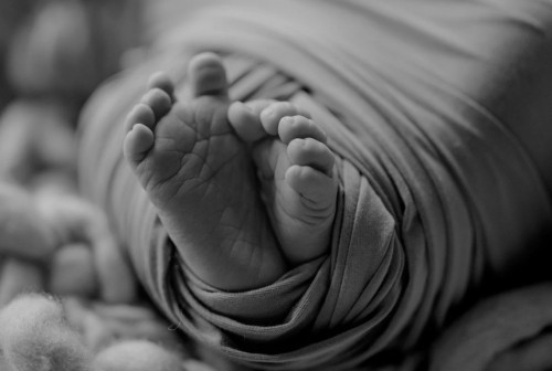 Almaty oblysynda qaraýsyz ǵımarattan náresteniń denesi tabyldy