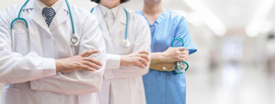 28 jas dáriger shalǵaı aýdandarda qyzmet etedi