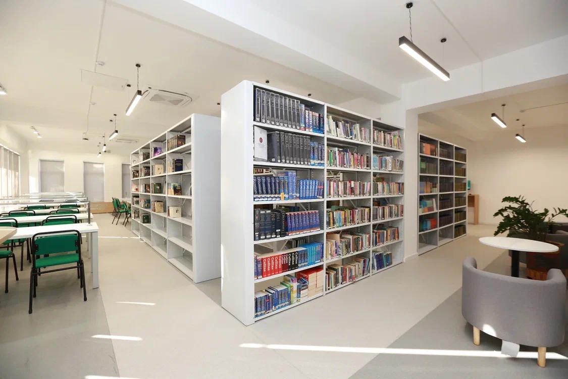 Kitaphanaǵa ulaǵatty ustaz Seraly Qanıevtyń esimi berildi