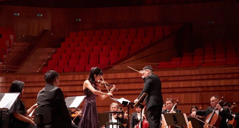 Elordada Qazaq memlekettik sımfonııalyq orkestriniń konserti ótti