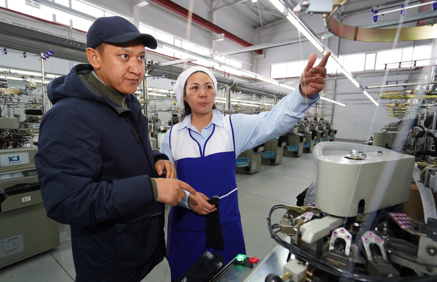 Jeńil ónerkásiptiń órisi keńeıedi