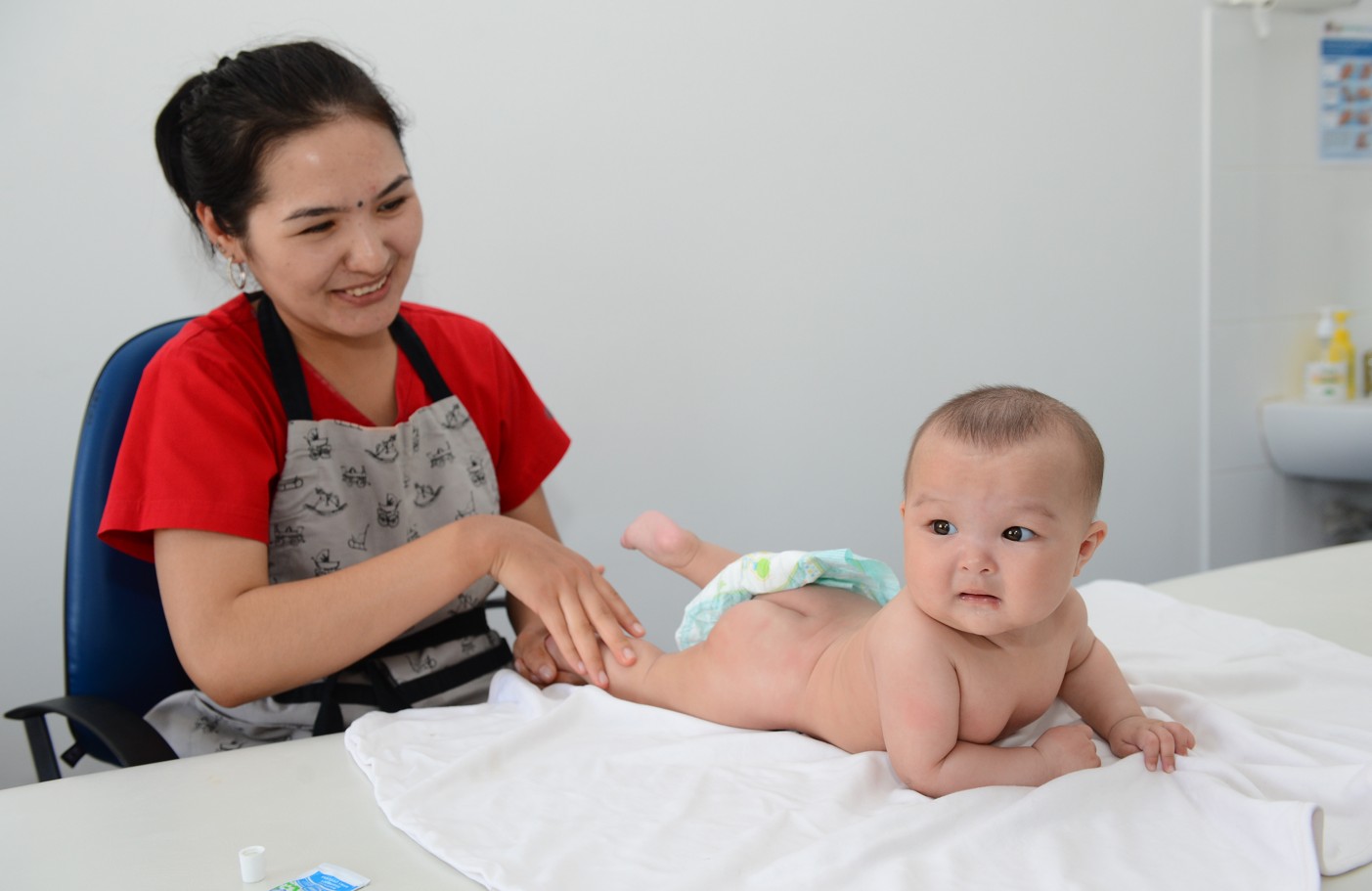 Balalar densaýlyǵy – basty nazarda