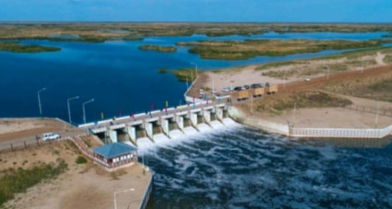 Sý tasqynyna daıyndyq: gıdrotehnıkalyq qurylystar tekserildi