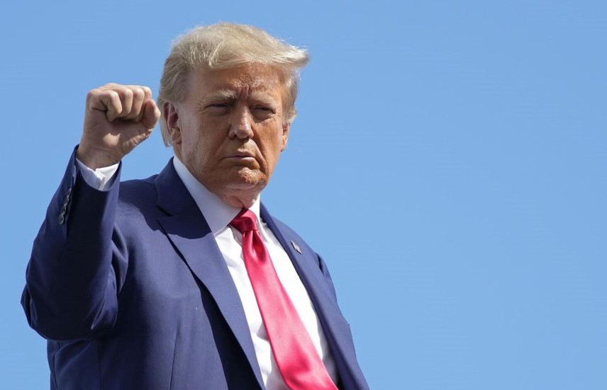 Donald Tramp AQSh prezıdenti bolyp saılandy