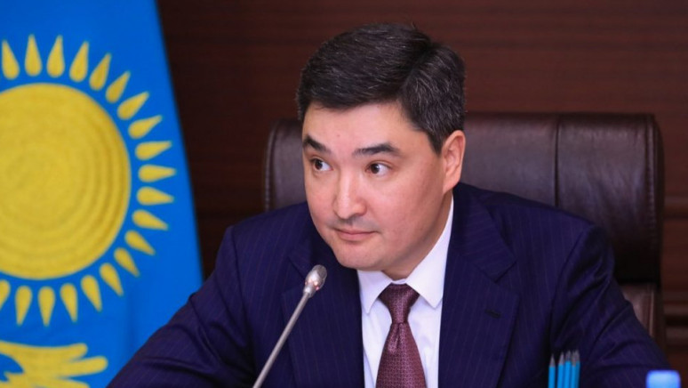 Qazaqstanda biryńǵaı ashyq reestr ázirlenip jatyr - Oljas Bektenov