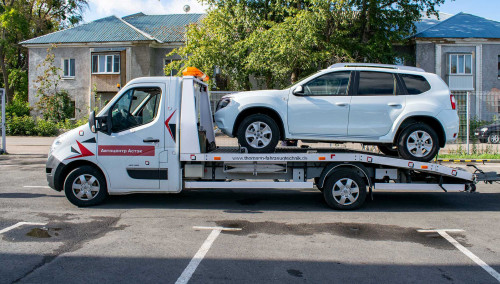 Astanada er adam evakýator arqyly kólik urlaǵan