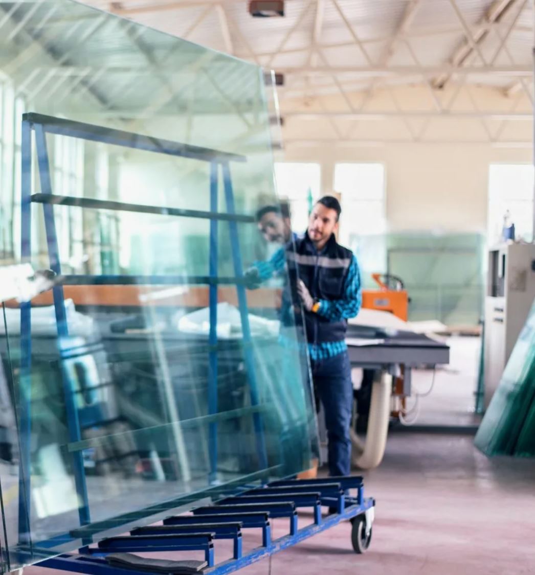 Áınekten jip ıiretin biregeı kásiporyn