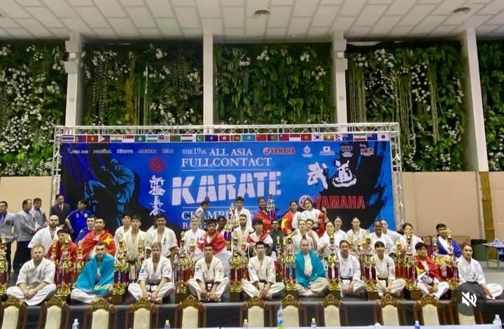 Karateden Azııa chempıonatynda Qazaqstan kósh bastady