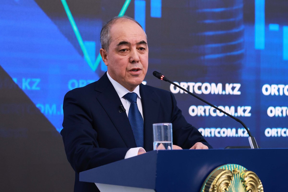 Batys ólkedegi baısaldy bastamalar