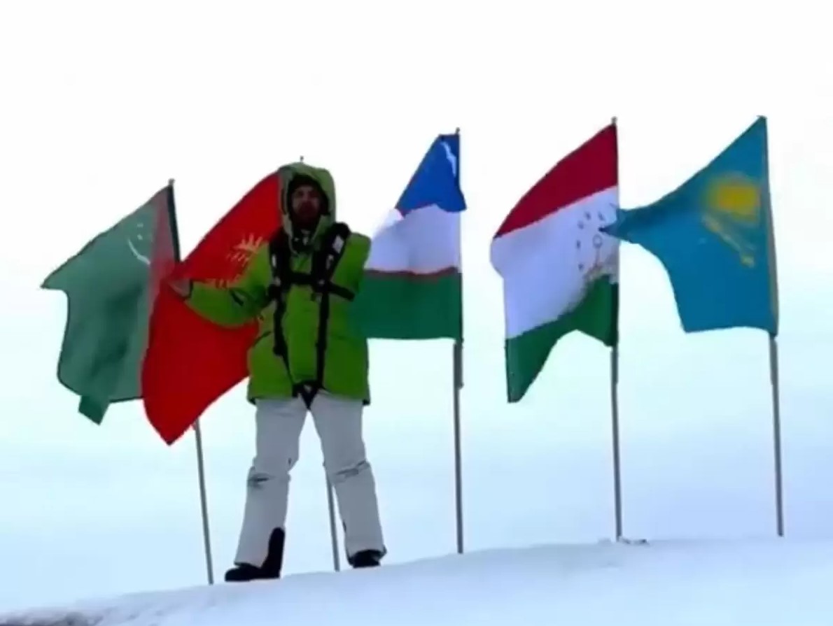 Ǵalam ǵajaptary: Antarktıdaǵa tý qadaǵan