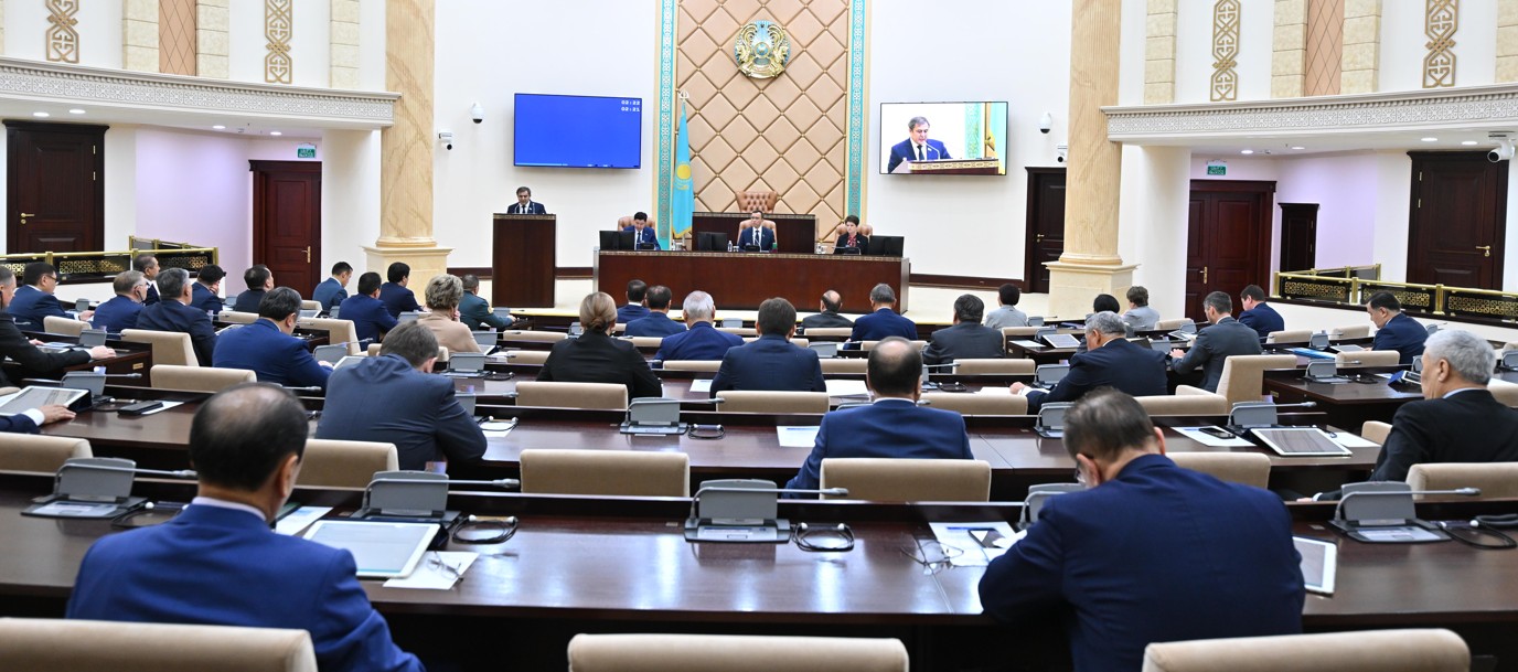 Qazaqstan – Qatar áskerı yntymaqtastyǵy týraly zań maquldandy