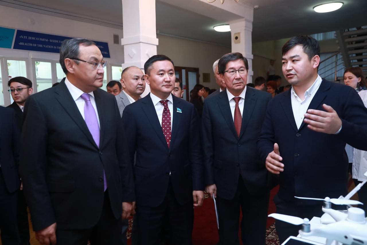 ShQO-da ǵylymdy damytýǵa arnalǵan kóshpeli otyrys ótti