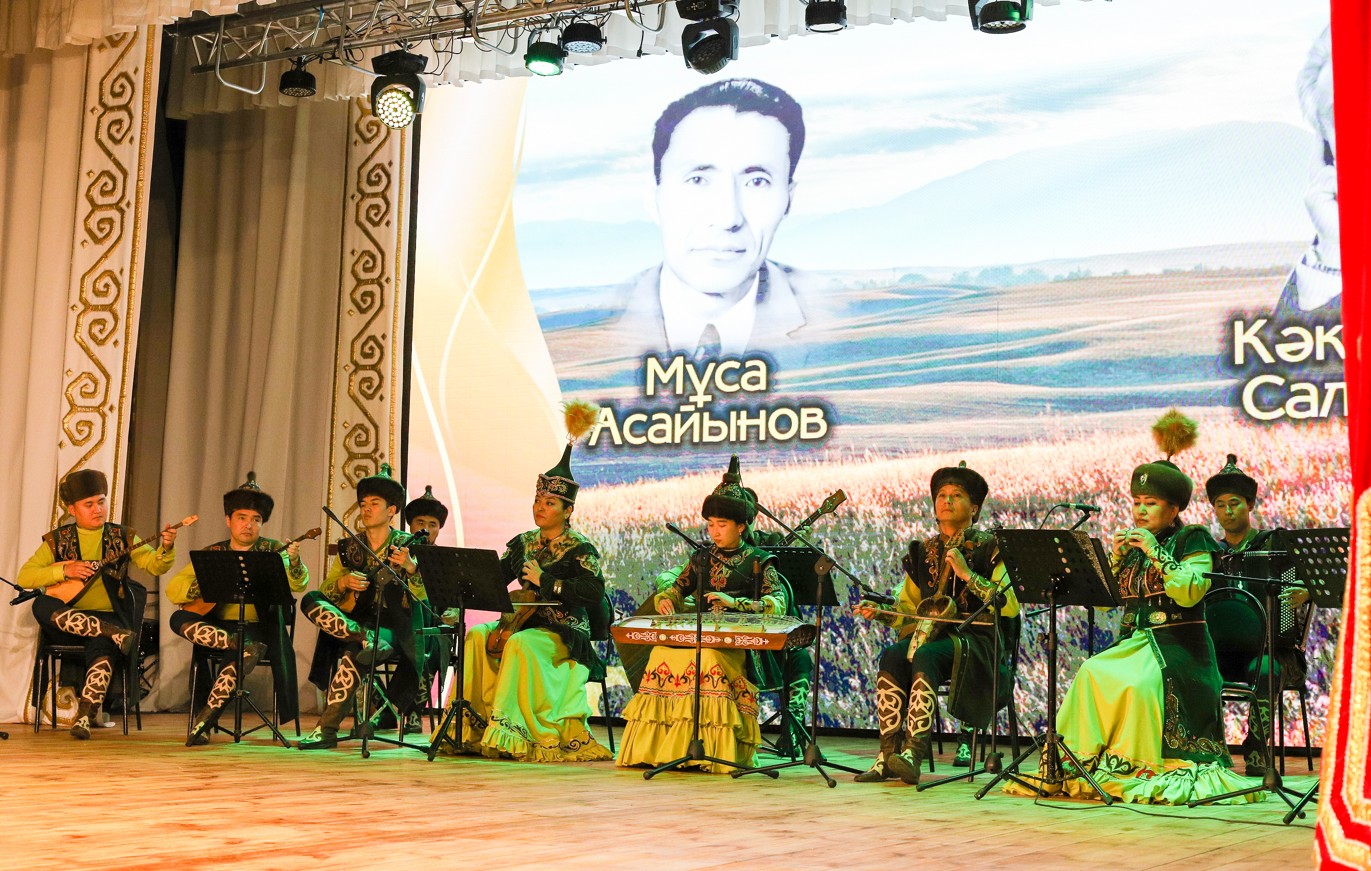 «Men keldim kerbez Kókshe baýyrynan»