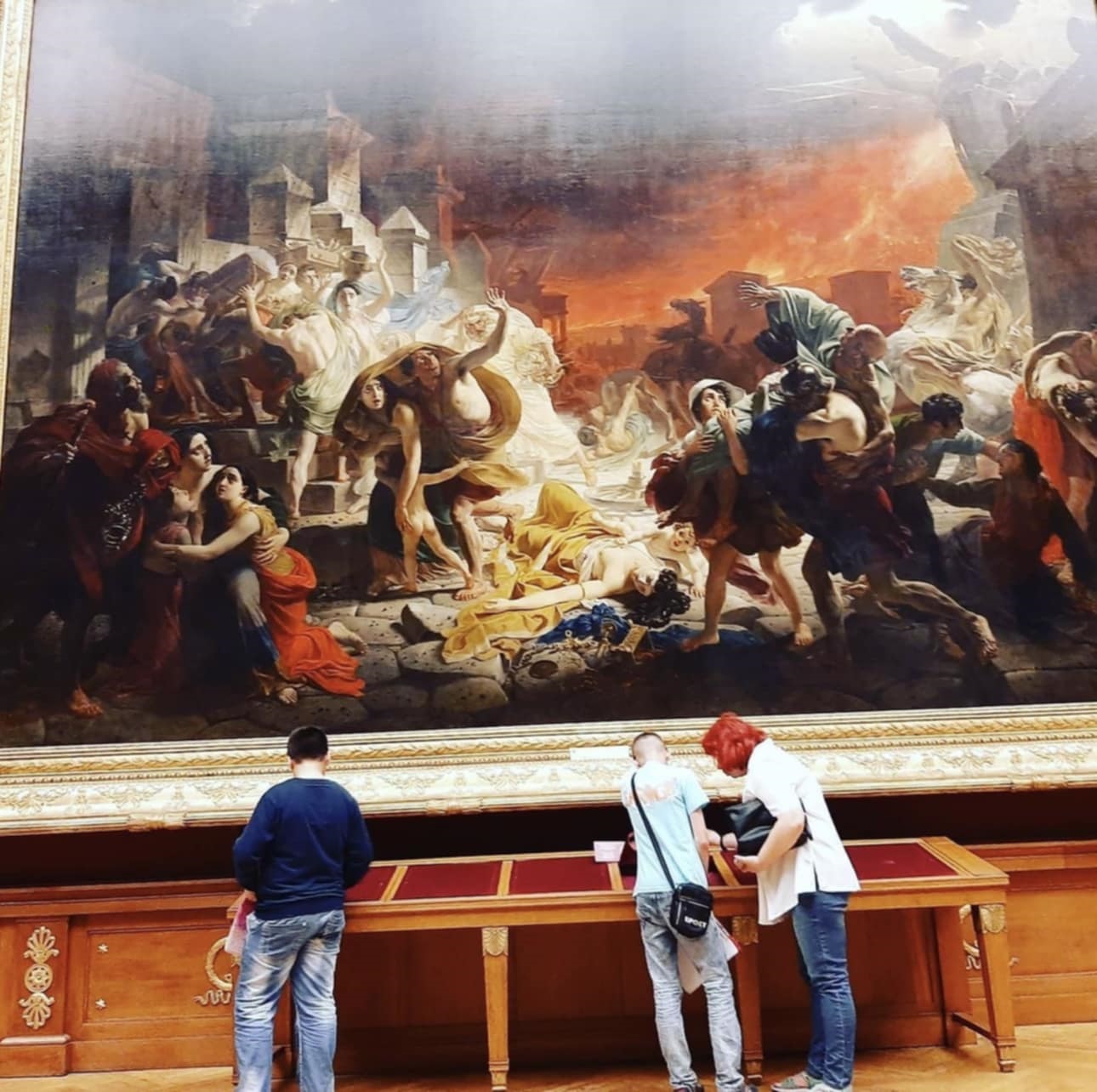 Pompeı men Saraıshyq