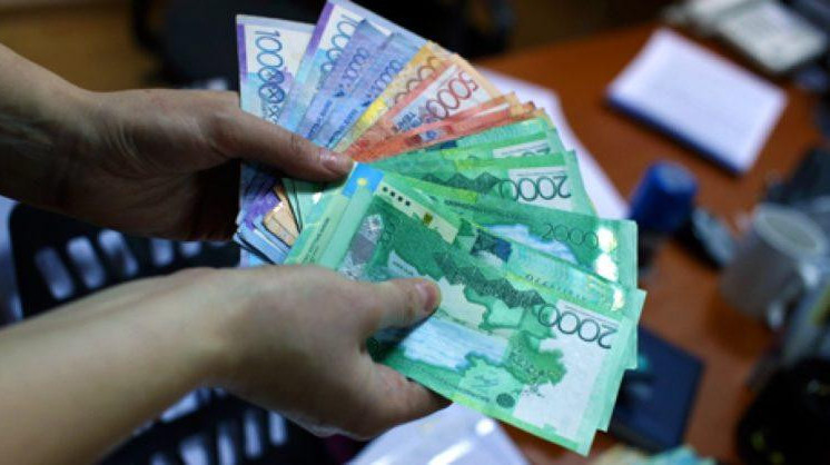 Astanada «Jasyl Aımaq» jumysshylary jalaqy ala almaı júrgen